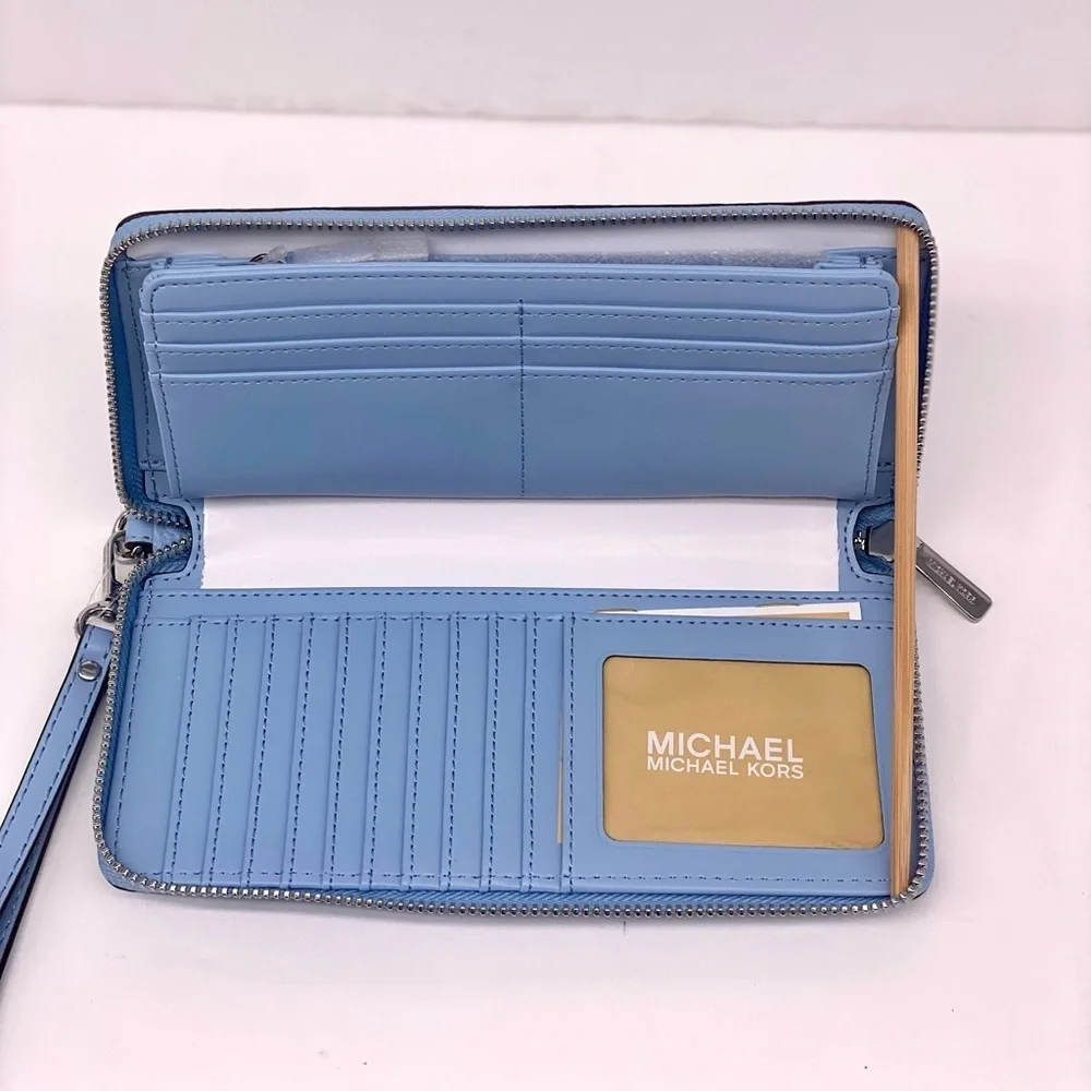 Michael Kors Continental Wallet Wristlet light Sky Plue